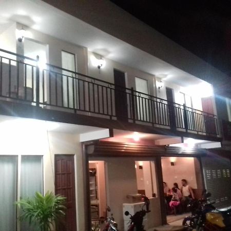R & D Island Lodge Santa Fe  Exterior foto